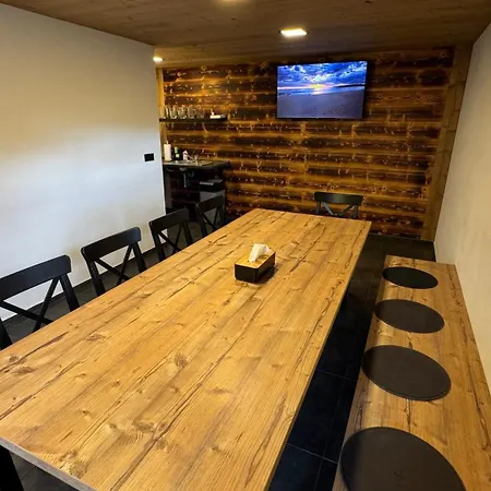 Jizerka بيت للعطل *